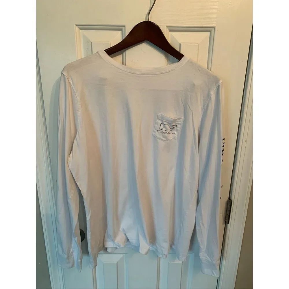 Vineyard vines boys extra large Vintage Whale Long-Sleeve Pocket Tee white long
